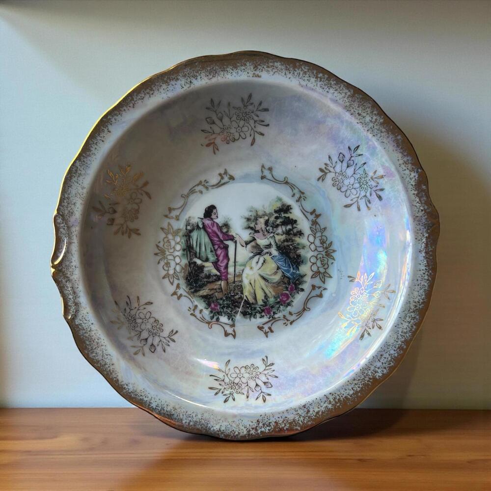 Vintage Norcrest Japan Iridescent Bowl – Gold Trim – Mother of Pearl Finish